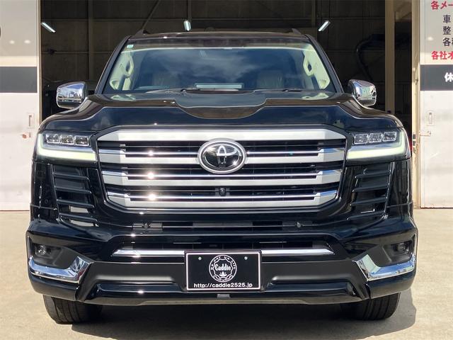 TOYOTA LAND CRUISER ZX | 2024 | BLACK | 1237 km | details