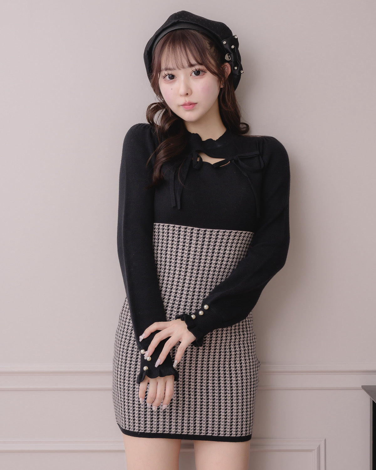 カットアウト千鳥柄ニットワンピース – pium
