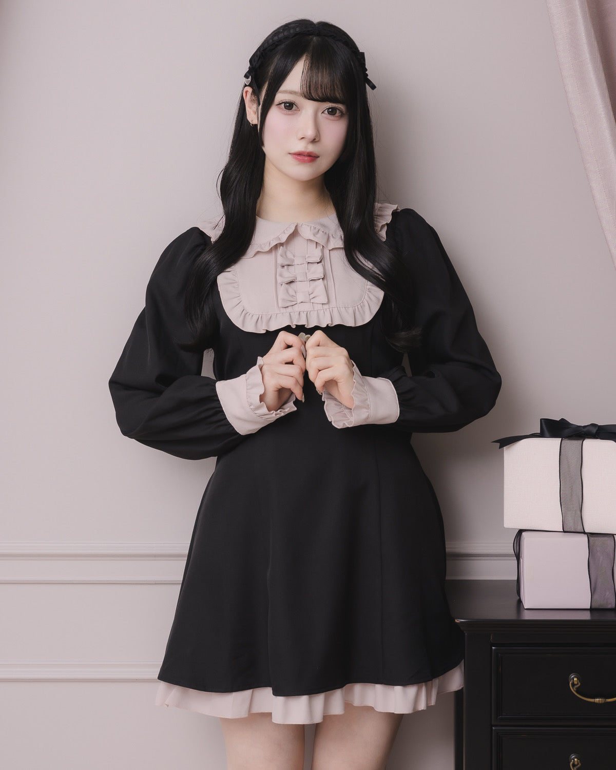 スクエアフリルリボンドーリーワンピース – pium