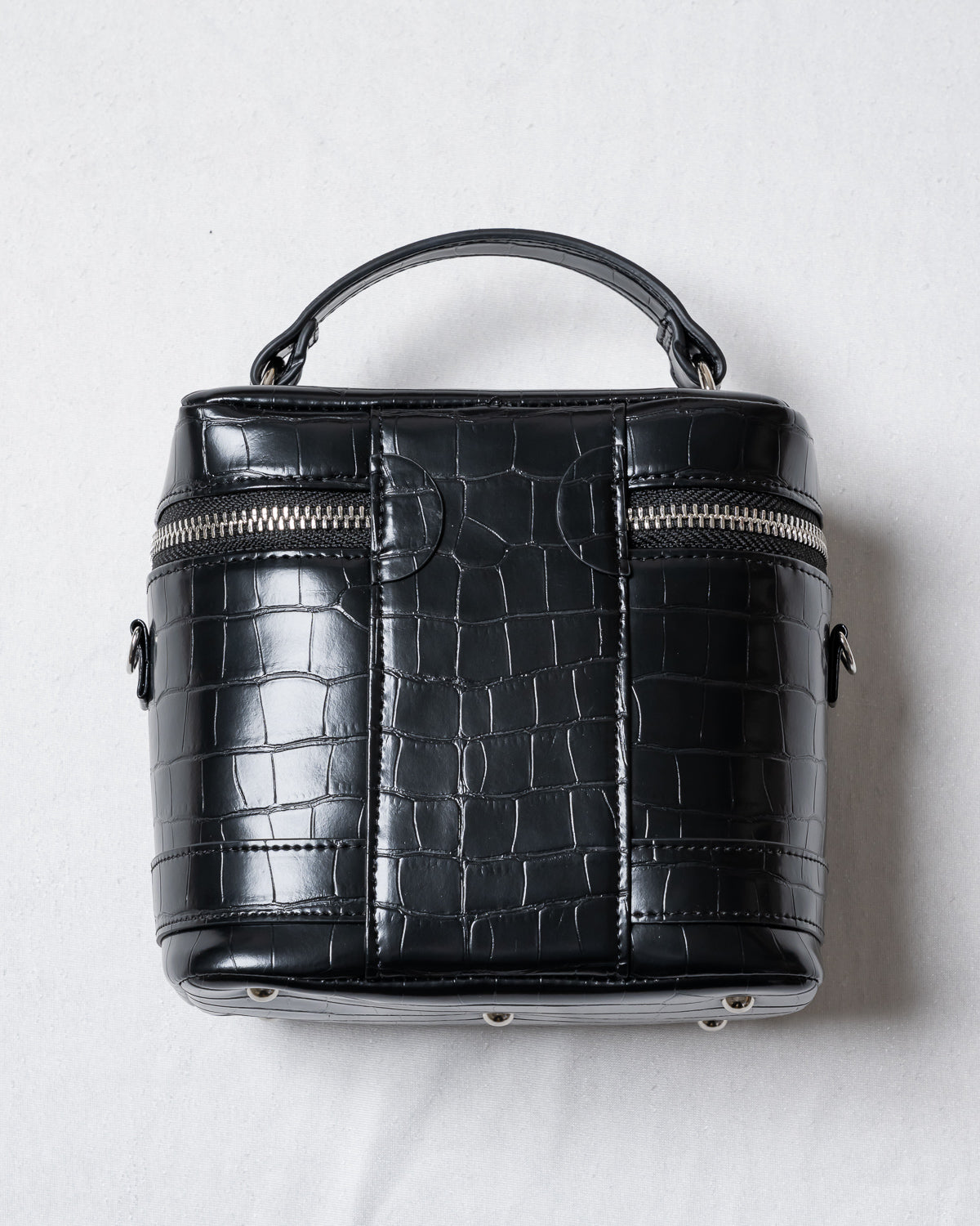 ライダースバニティバッグ – pium