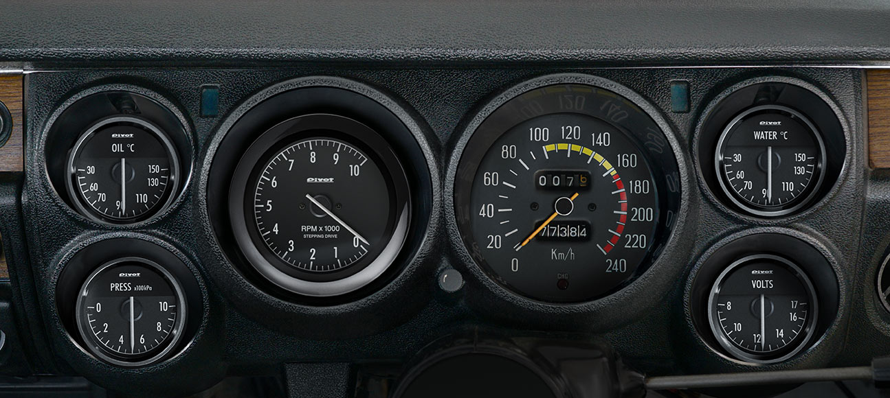 z432「タコメーター」 箱スカ前期2000GTR専用 箱入り，未使用 z432