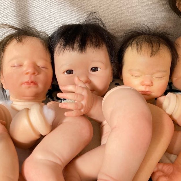 ゆ*い様 新品 作家様 創作ドール お人形です。 リボンドール人形