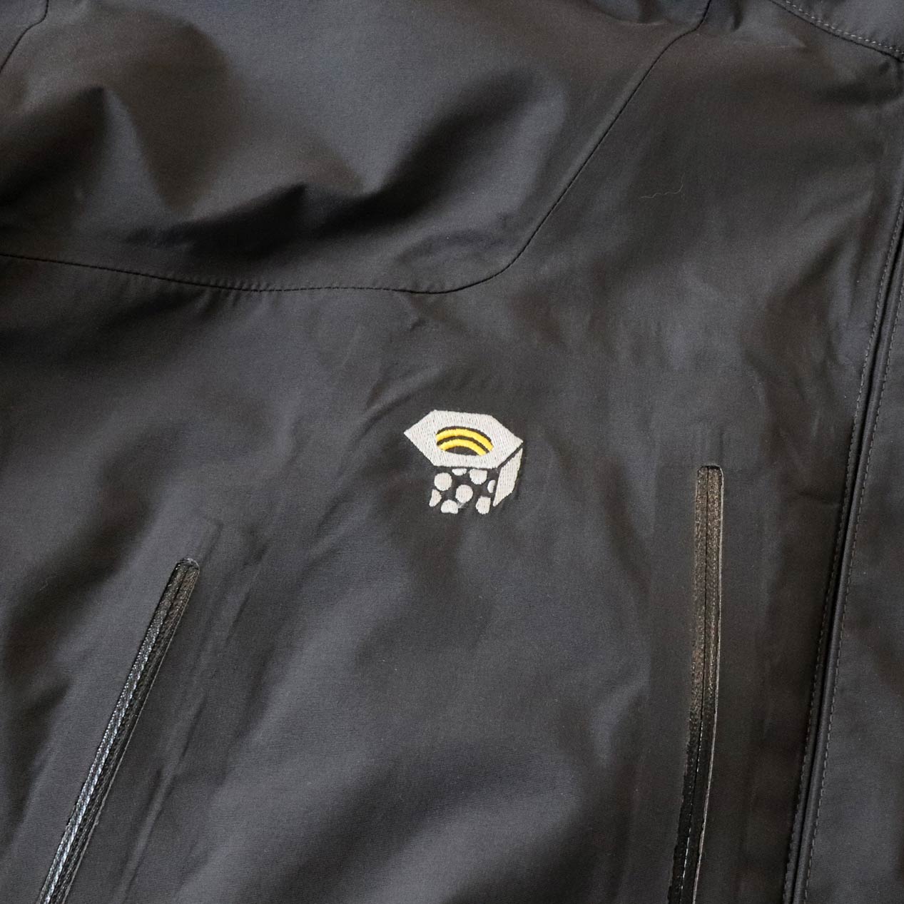 POST JUNK / 00's MOUNTAIN HARDWEAR Conduit Soft Shell Jacket [XL]