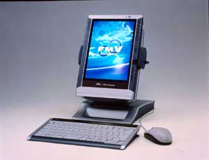 自由なスタイルで利用できるタブレットPC「FMV-STYLISTIC」販売開始