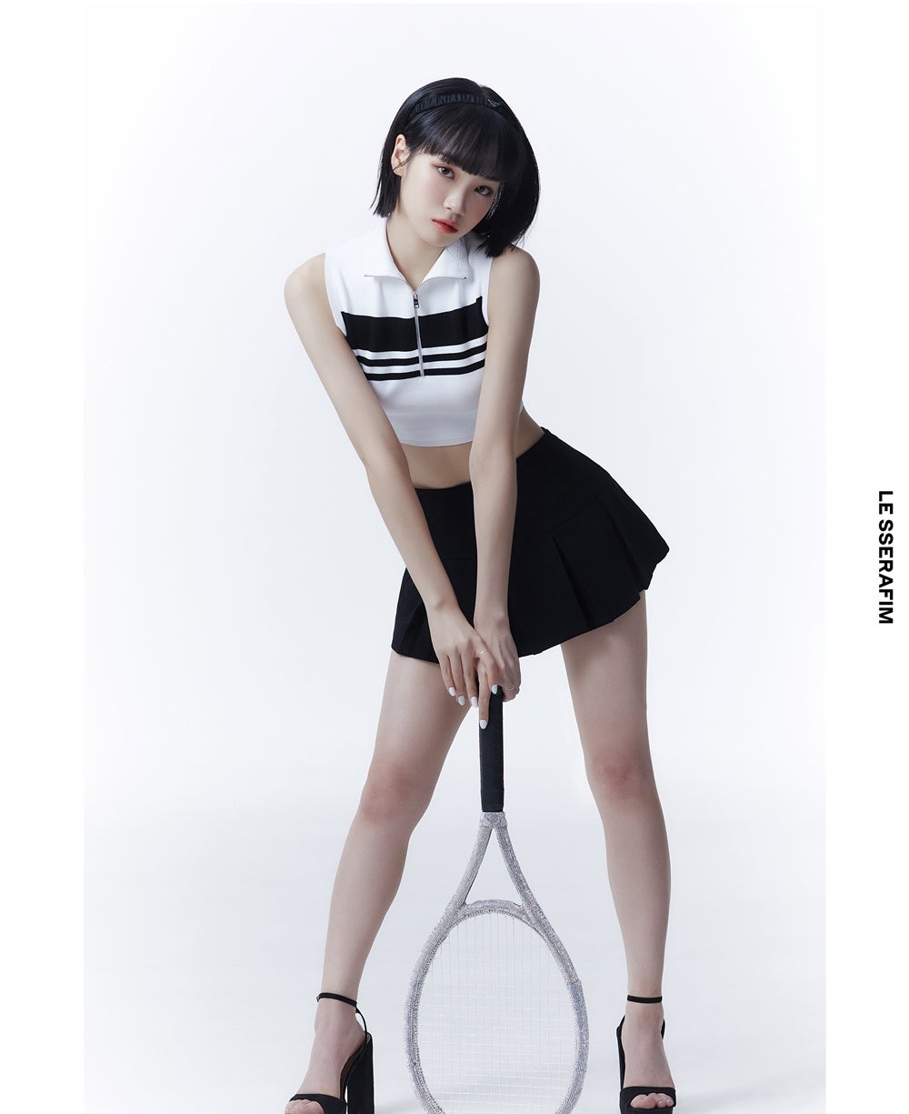 LE SSERAFIM、4人目のメンバー KIM CHAEWON公開！ | 株式会社HYBE