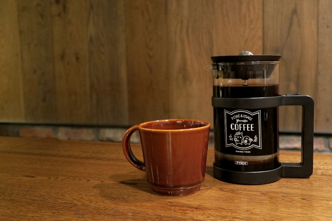 大人気イラストレーター・漫画家「カナヘイ」の『カナヘイの小動物