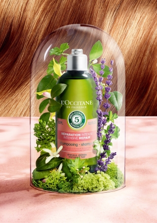 香りたつ、天使の輪。さらツヤ髪を育む「ファイブハーブス リペア