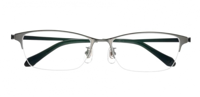 ワイドな設計なのに、どんなシーンにもフィットする洗練されたデザイン