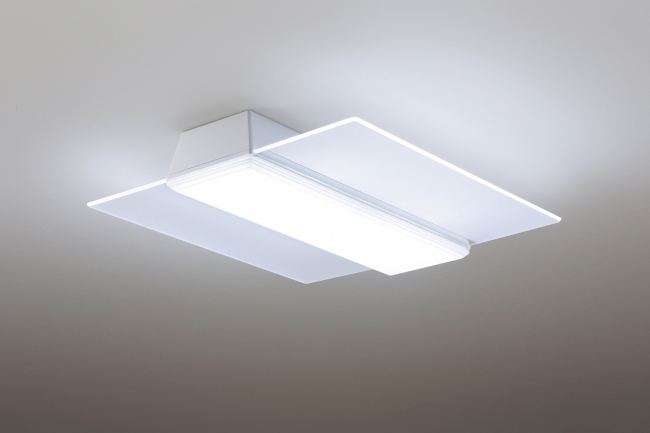LEDシーリングライト「AIR PANEL LED 角型タイプ」を発売