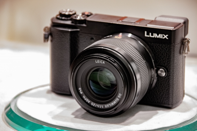 人気写真家が語る「スナップ写真の醍醐味」とは？ミラーレス一眼カメラ