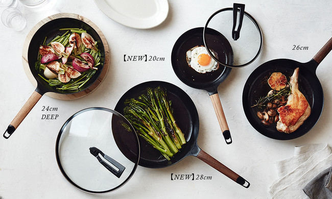 発売から1年で15万台突破の「バーミキュラ フライパン」待望の新サイズ