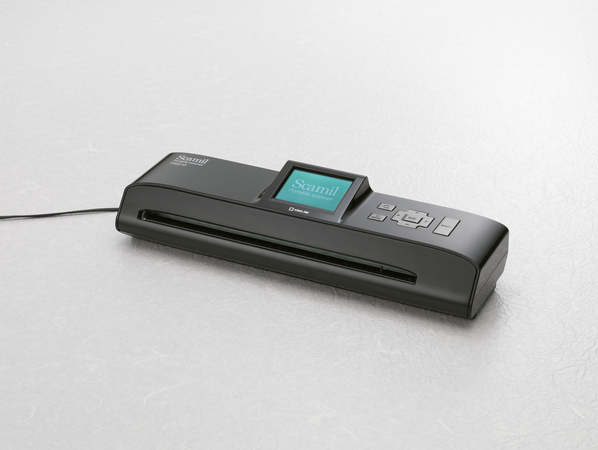 パソコンなしで、スキャン＆チェックできる！手軽なカラーモニター付き