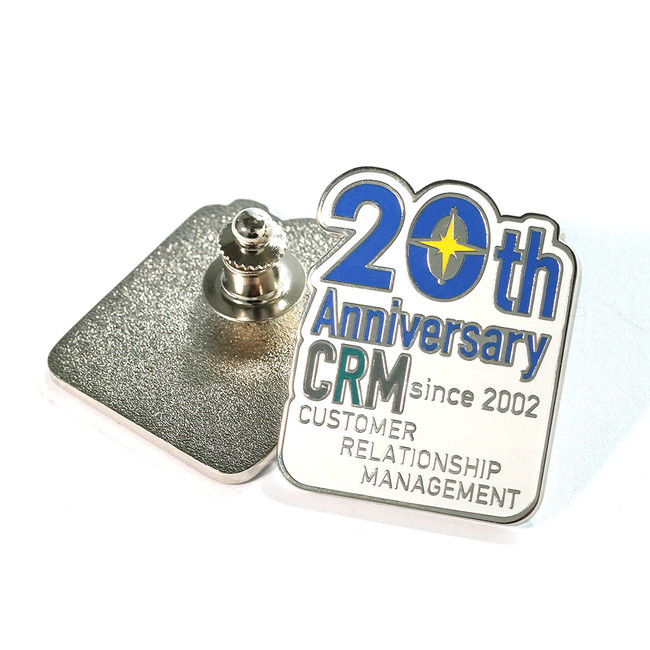 4月5日、オリジナルピンバッジ製作の専門ECサイト「ピンバッジの達人