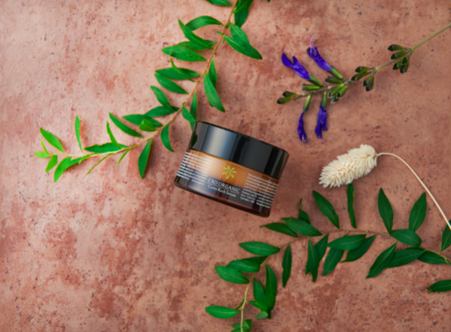 WHOが認めた。大麻由来成分CBDを配合した美容クリーム」が10月上旬に