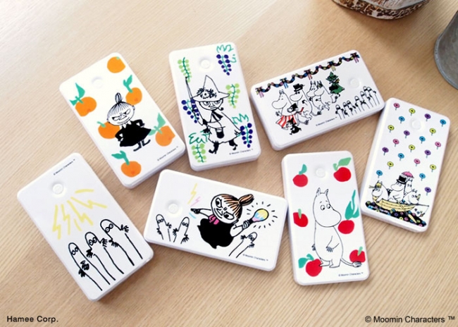 コンパクトで持ち歩きたくなる「ムーミン」デザインのスマホ充電器 新