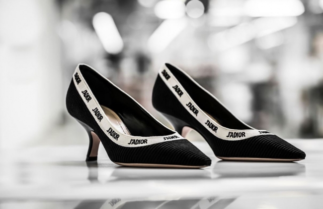 DIOR】待望の新作が登場！「J'ADIOR」パンプス | クリスチャン