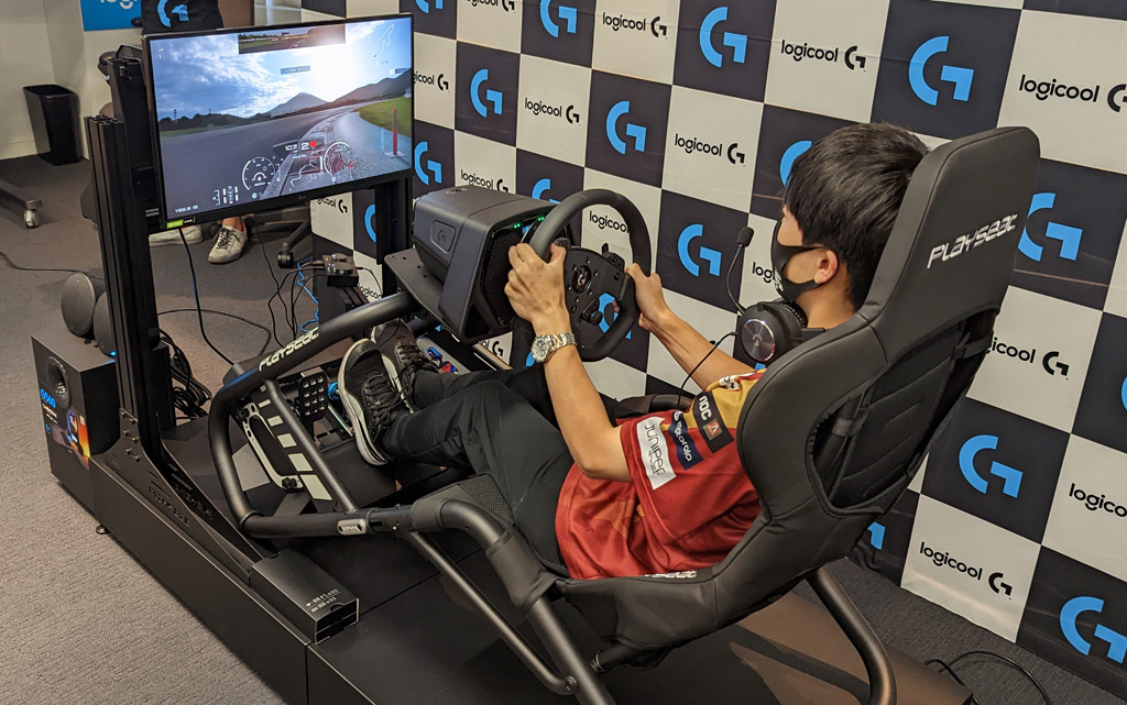 ロジクールがハンドルコントローラーとペダルの新製品「PRO Racing