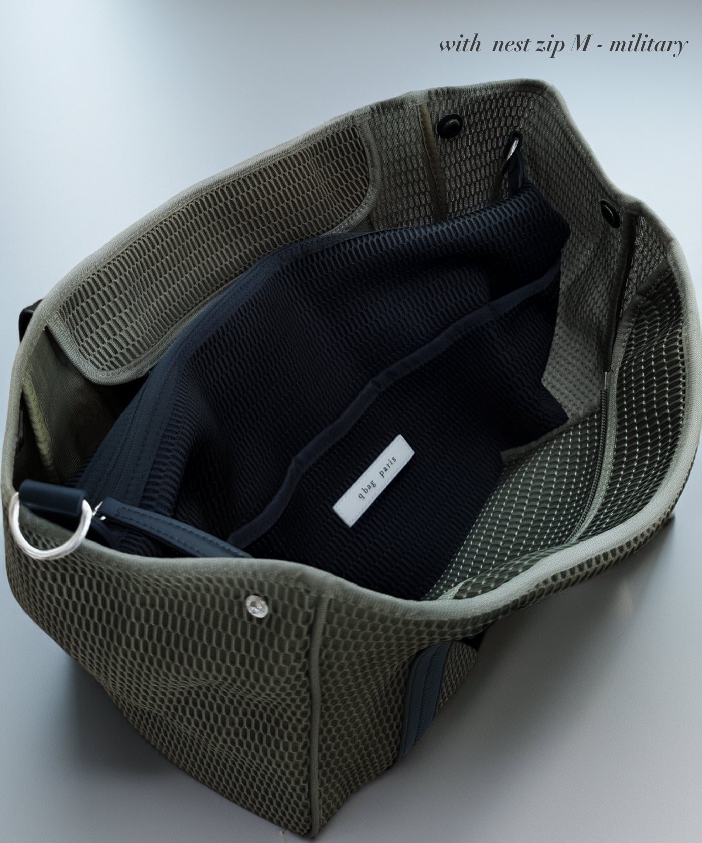 ネスト ダブルバッグ q bag paris