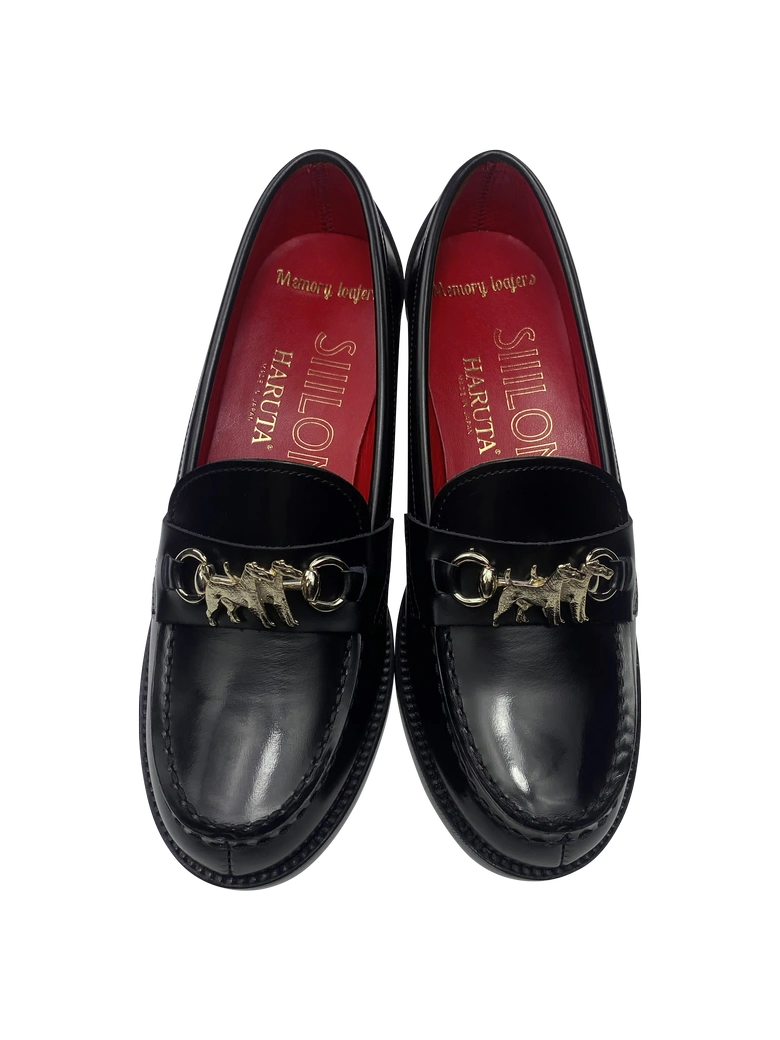 SIIILON × HARUTAのコラボレーションローファーが発売 │ QUI