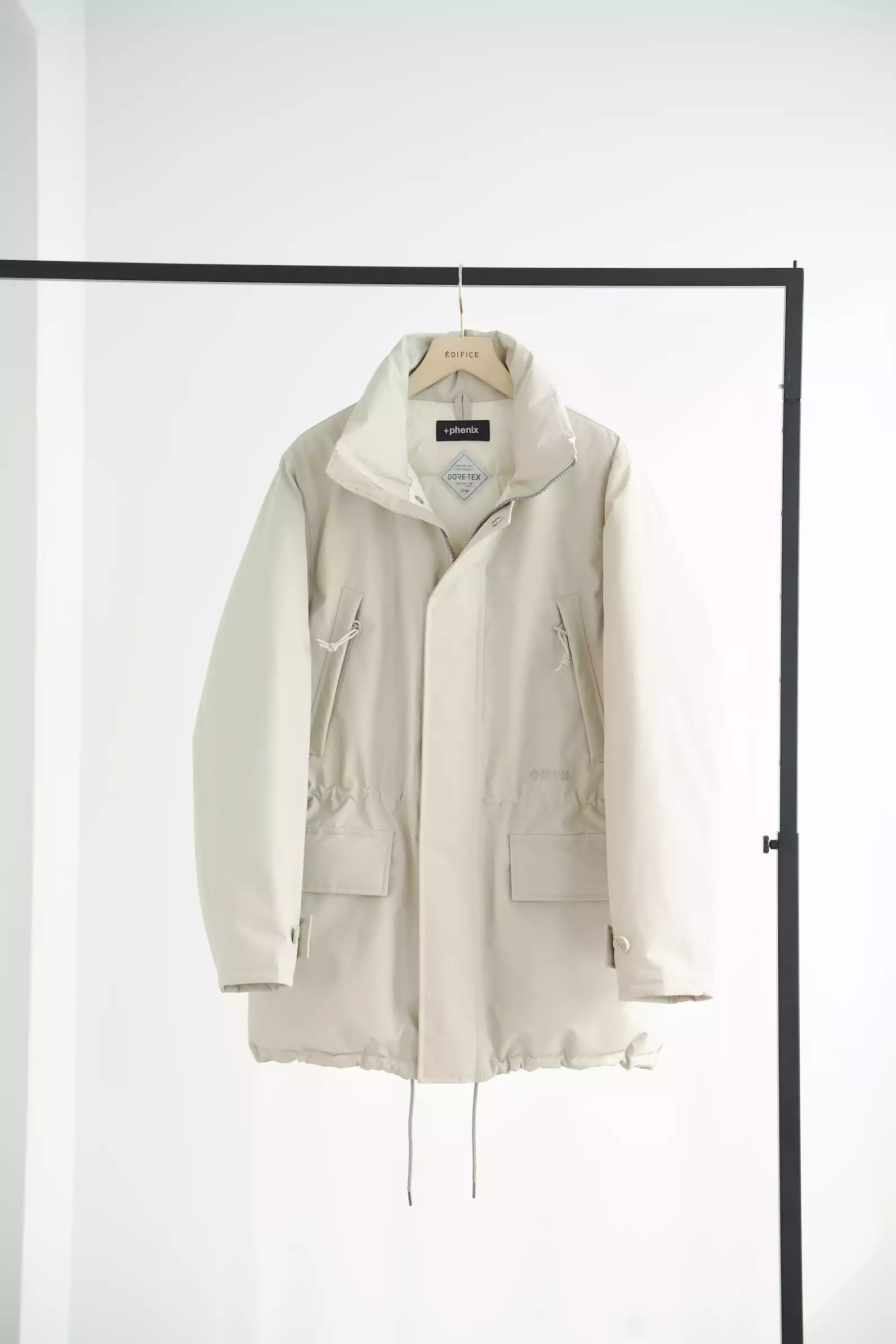 ÉDIFICEと+phenixがコラボ・GORE-TEX INFINIUM搭載のダウンアウター2型
