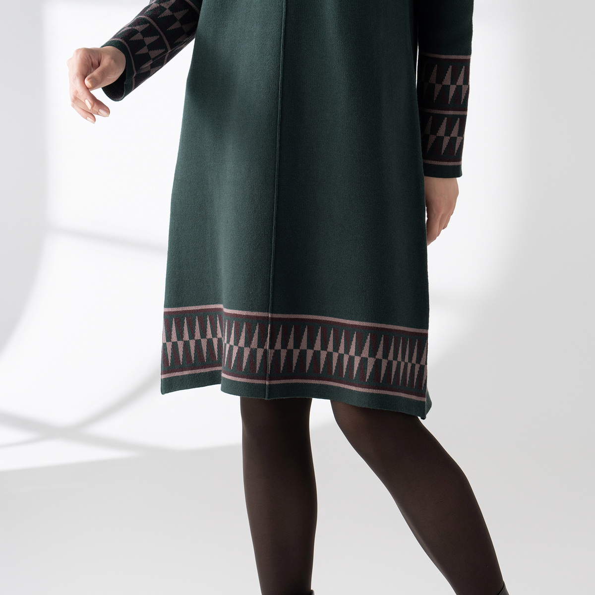 PCD ジャカードラインのモダンニットワンピース ピエール カルダン