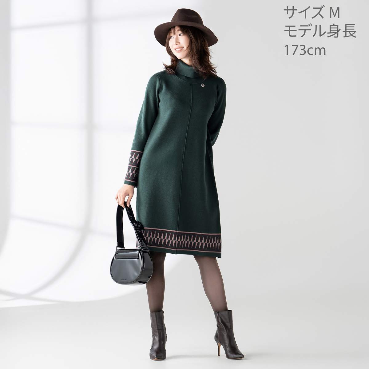 PCD ジャカードラインのモダンニットワンピース ピエール カルダン