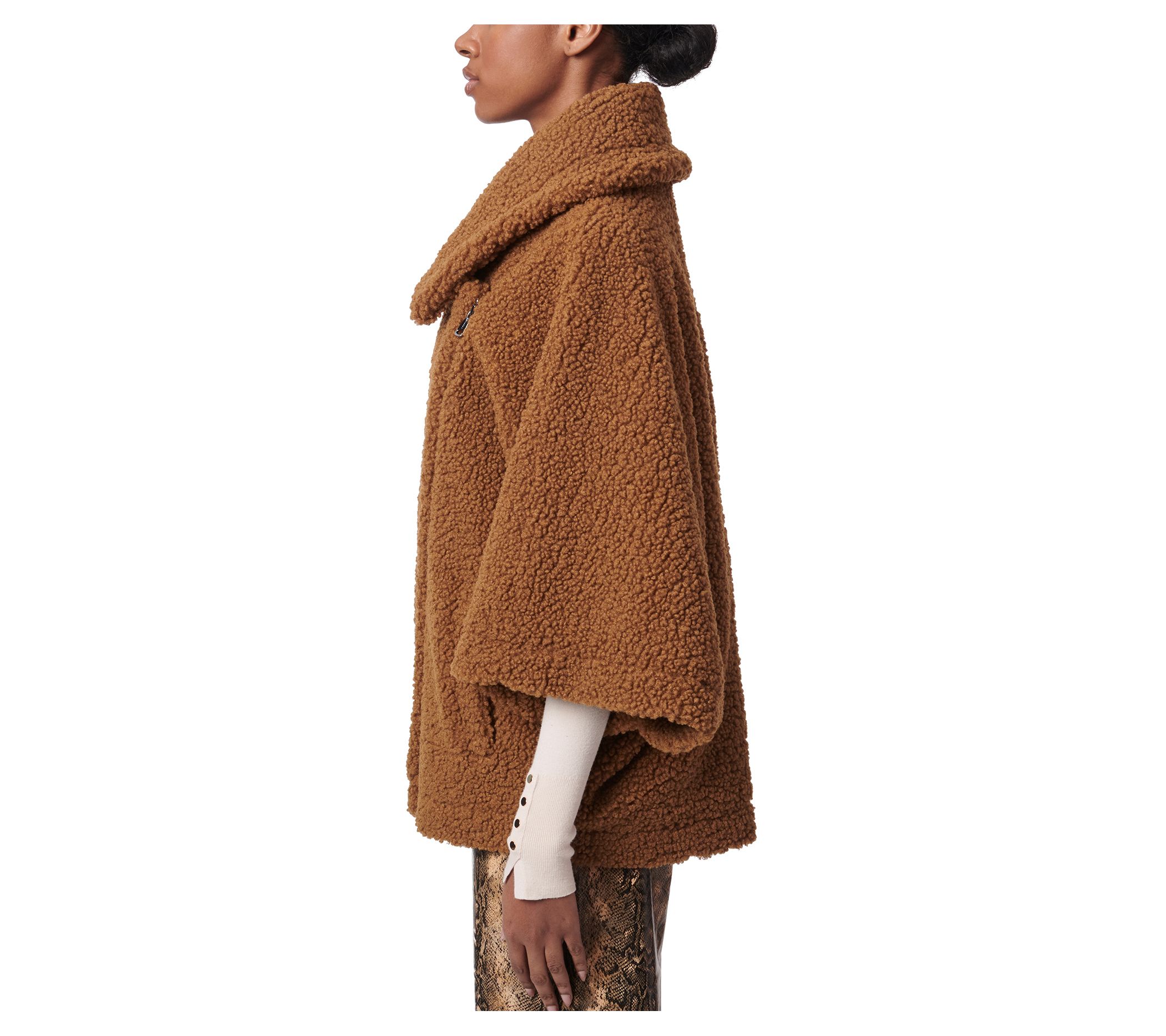 Bernardo Oversized Sherpa Asymmetric Zip Poncho - QVC.com