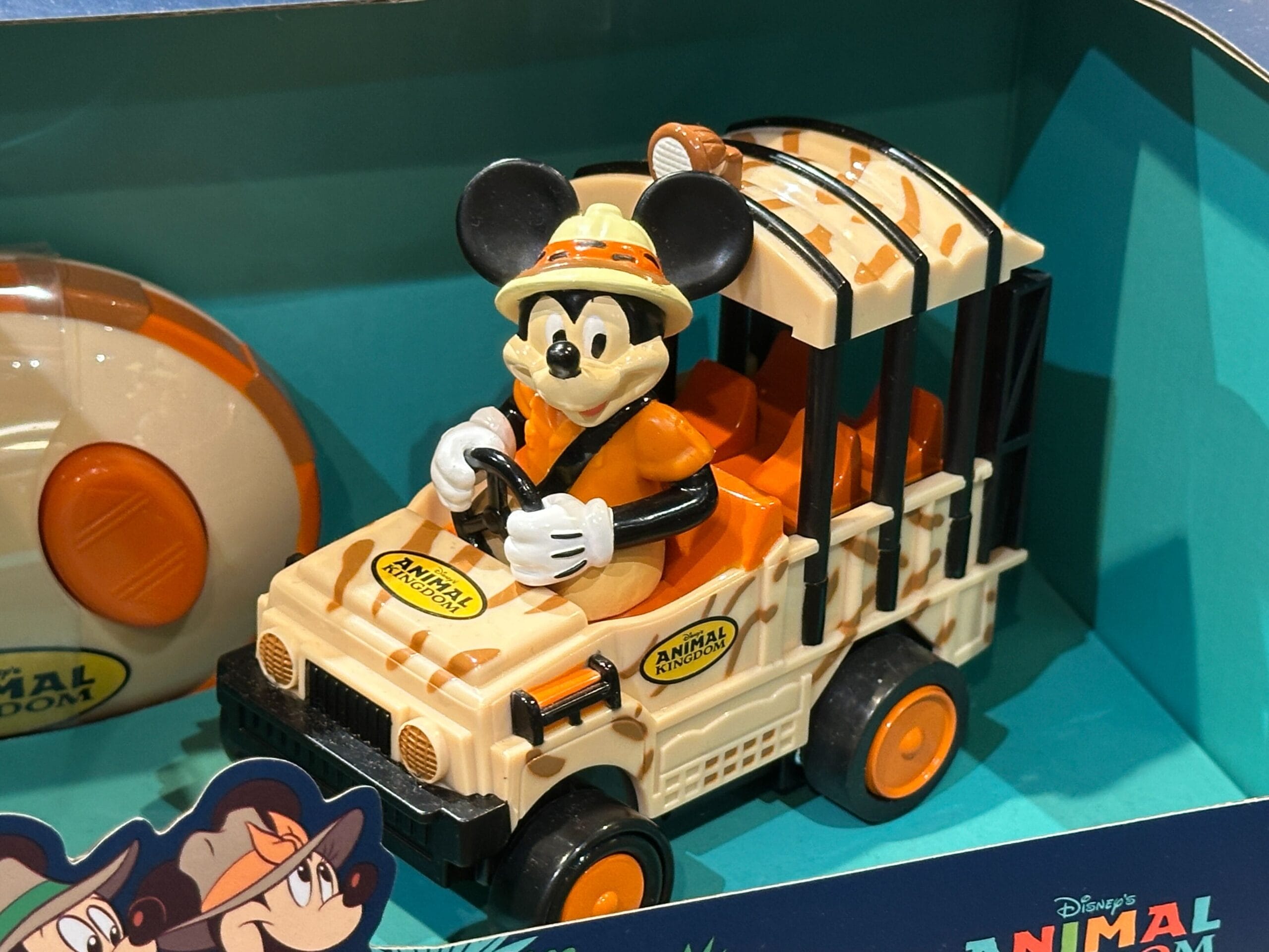 Redesigned Kilimanjaro Safaris RC Car & Figurine Set From Disney's