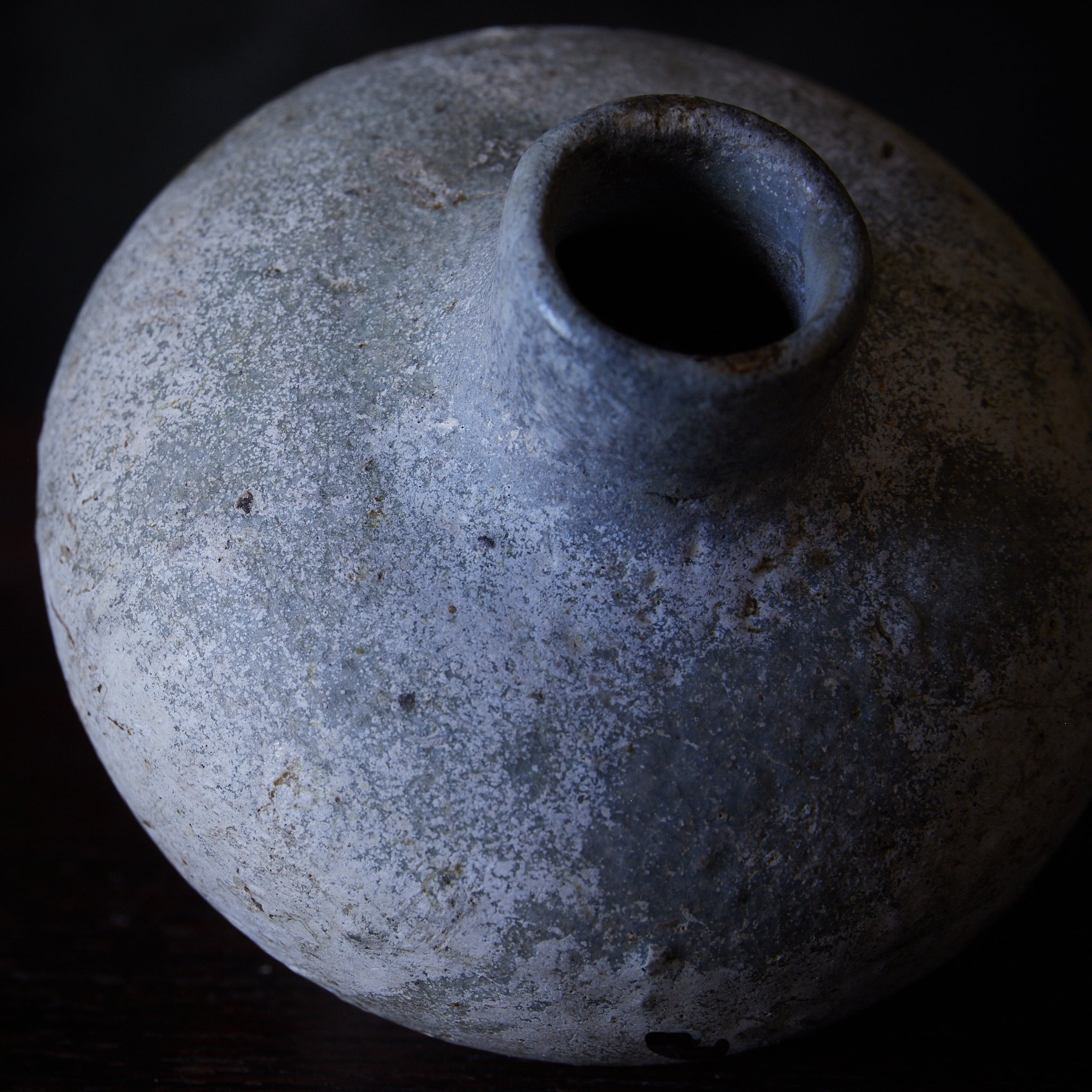 宋胡録（スンコロク） 小壺（中世：12–16世紀） | 入蘆花（ロカニイル）