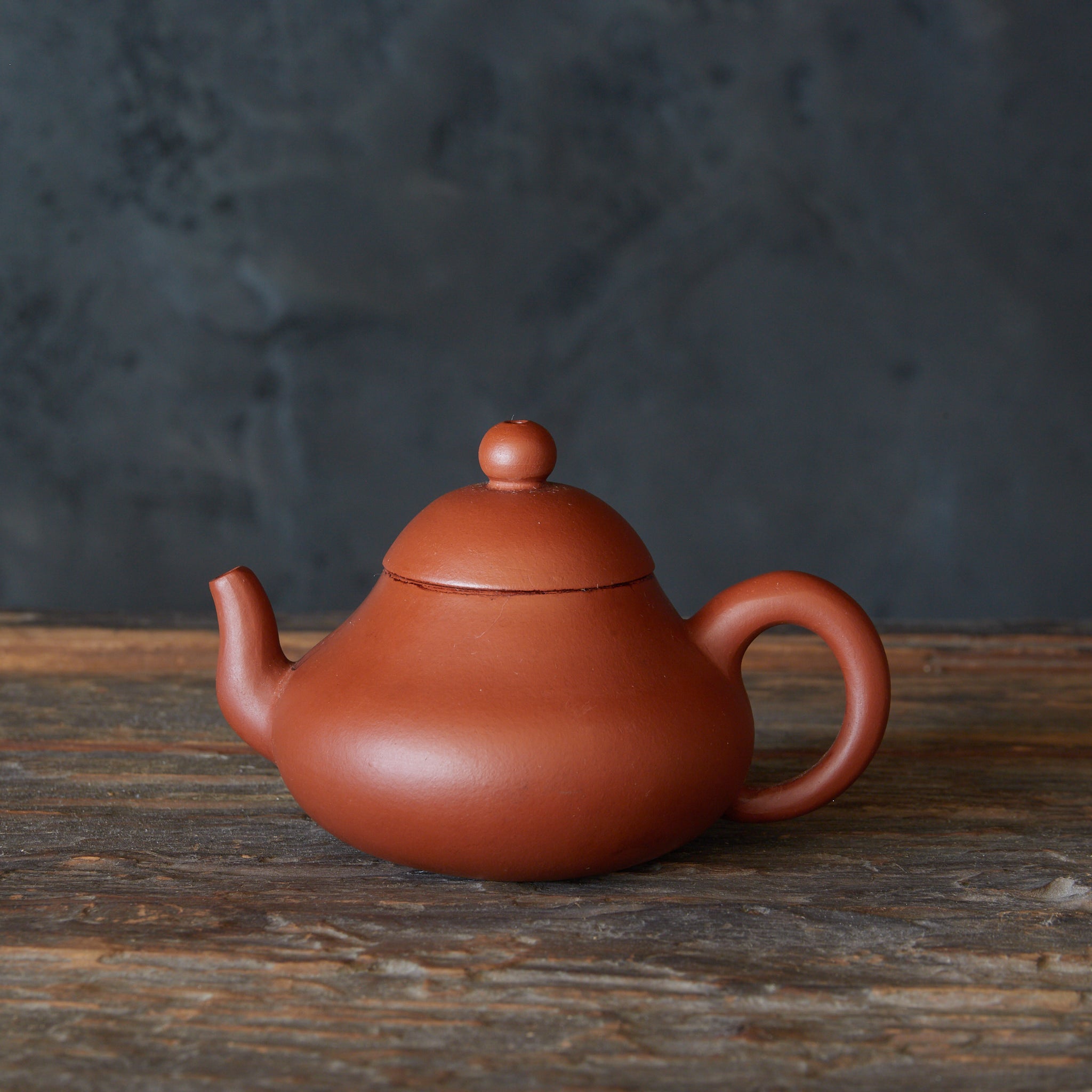 清代-民国期 荊渓南孟臣製 朱泥梨型壺（急須）（1616–1949CE） | 入