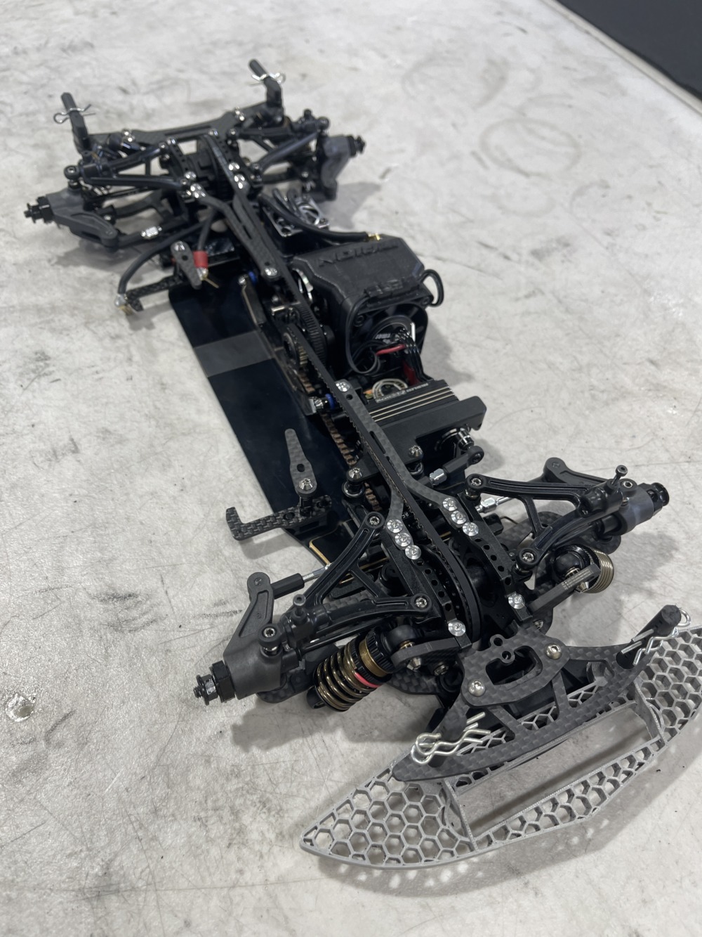 コーナーに一切のストレスを感じない！？yokomo 新型ツーリング MS1.0