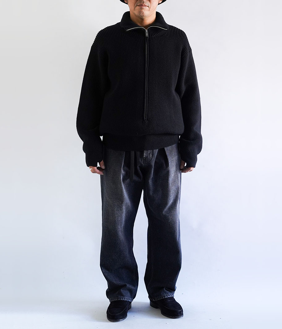 YOKE 3/4 FRONT ZIP HIGHNECK RIB SWEATER [BLACK] - Fresh Service