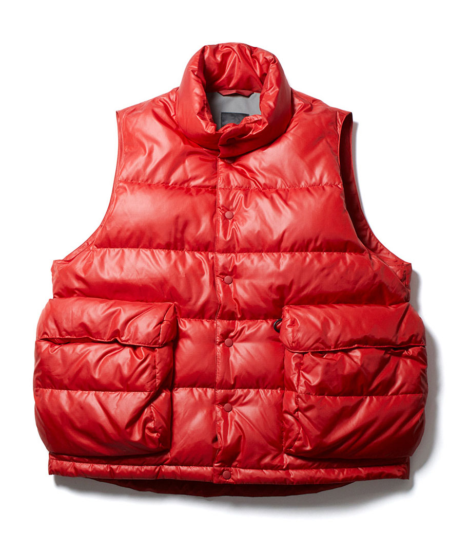 DAIWA PIER 39 TECH BACK PACKER DOWN VEST [RED] - Fresh Service