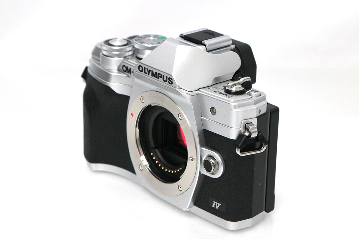 OLYMPUS E-M10 MarkIV EZダブルズームキット シルバー 【公式通販】