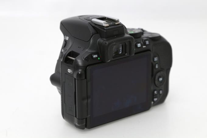 D5500 ボディ シャッター回数 14500回以下 S1725-2P2 | ニコン