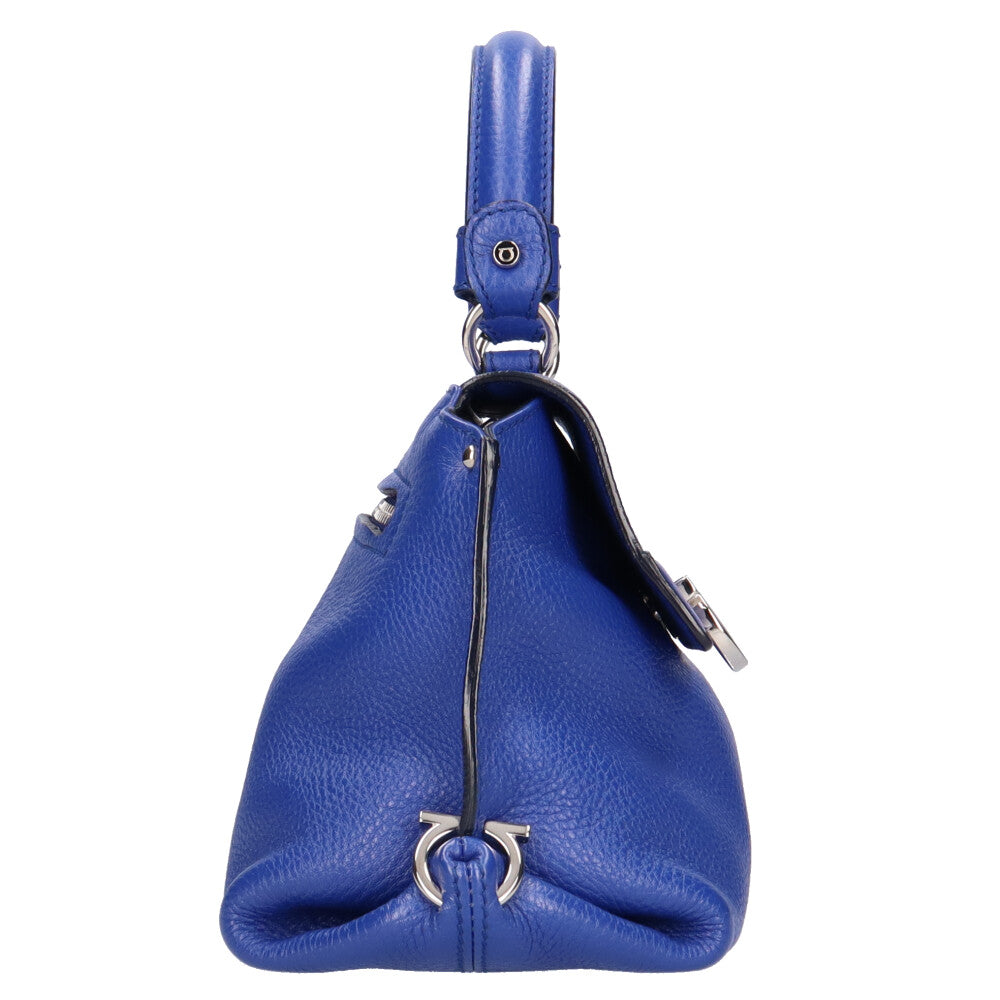 サルヴァトーレフェラガモ Salvatore Ferragamo スモールソフィア