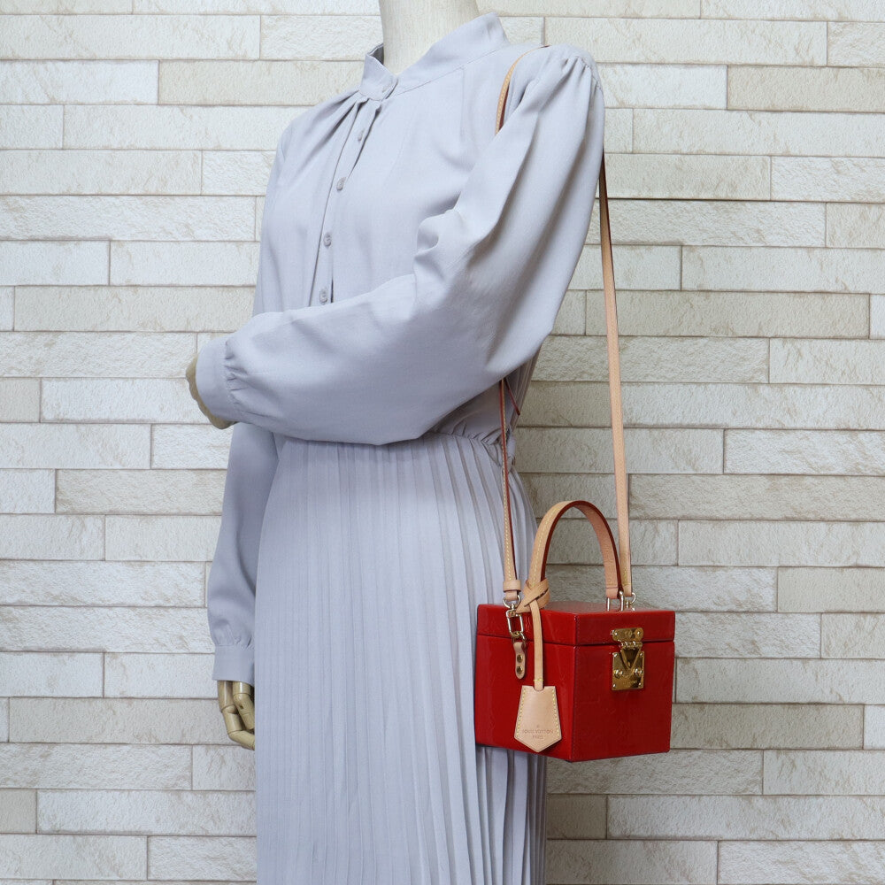 ルイヴィトン ブリーカーボックス ヴェルニ ショルダーバッグ ルイ