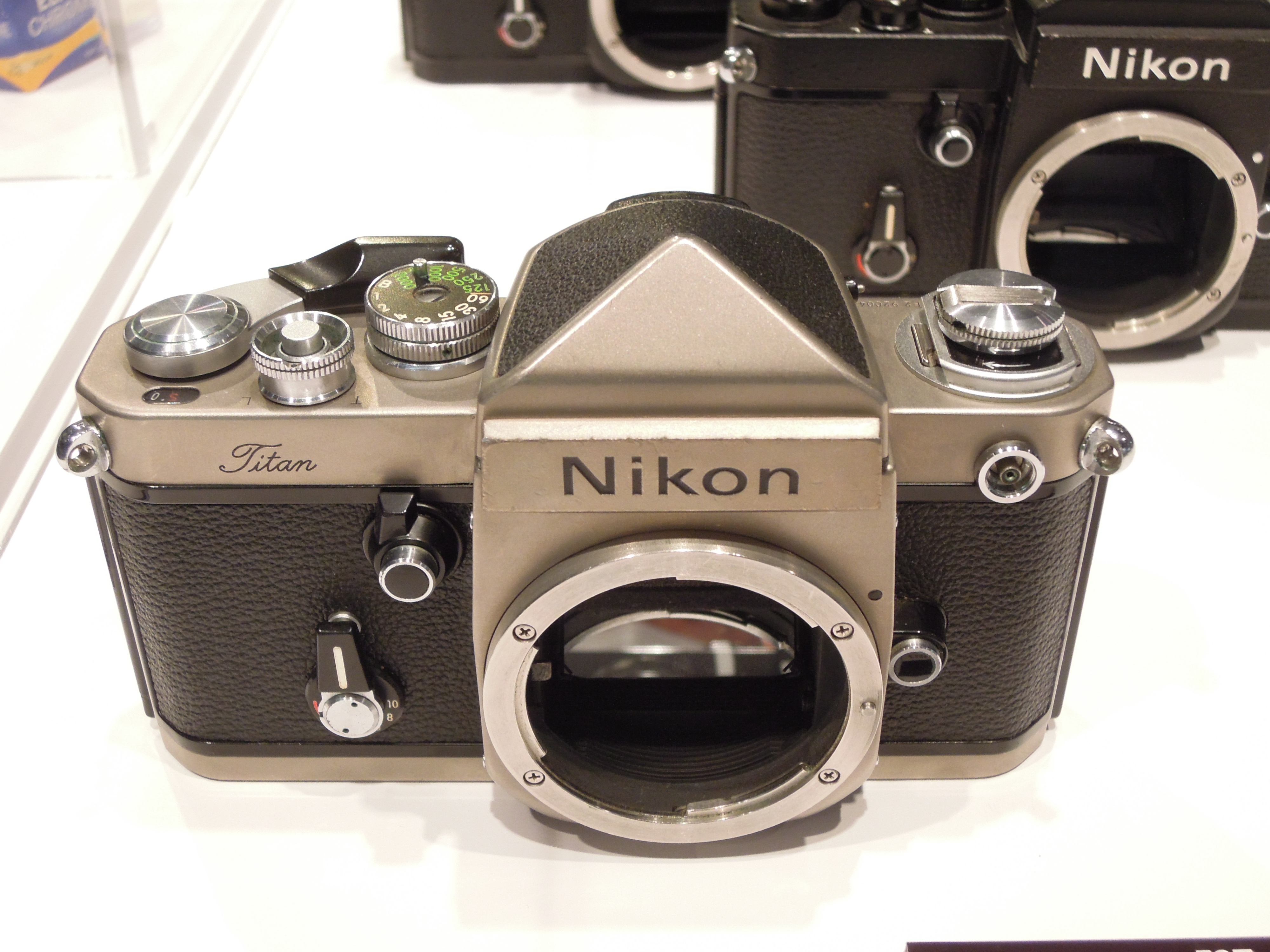 Nikon F2 50th Anniv. 3