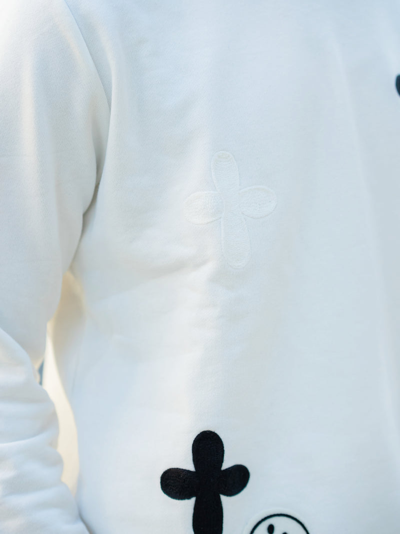 スマイルクロストレーナー – DayGLORY