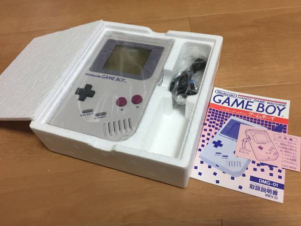 初代ゲームボーイ（本体）で遊ぶのに必要なものは？付属品・便利な周辺