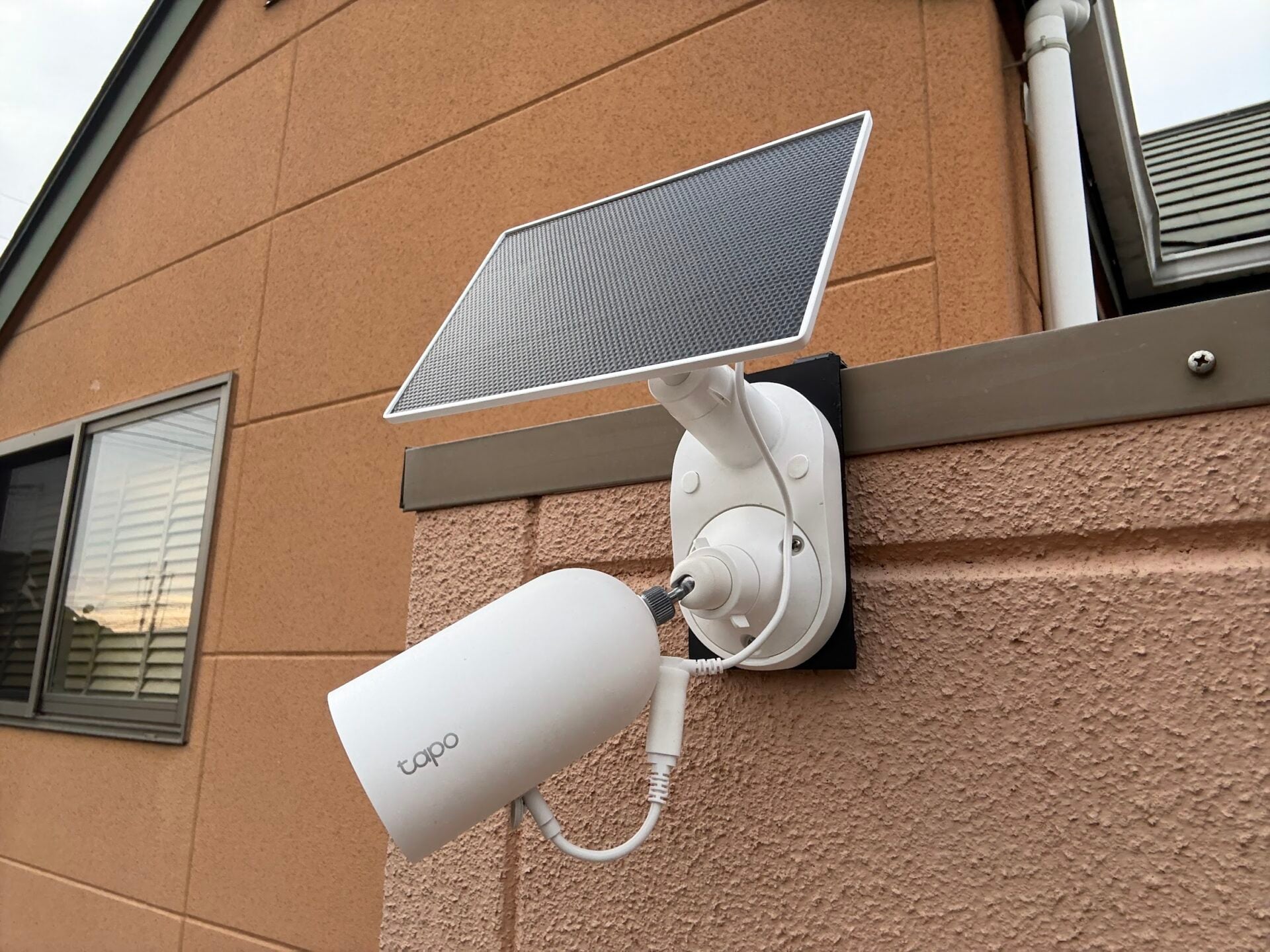 工事不要で簡単設置。Tapo C425 KIT屋外用ソーラー充電防犯カメラ詳細