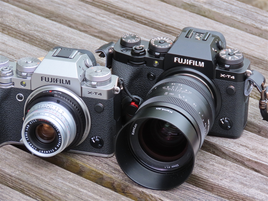 価格.com - 『X－T4のシルバーとブラック』富士フイルム FUJIFILM X