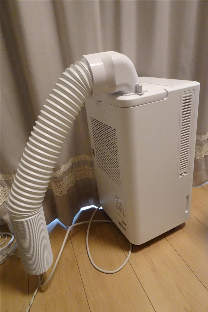 価格.com - 『排気ダクトも付属。上面の排気口に簡単に取り付けられる