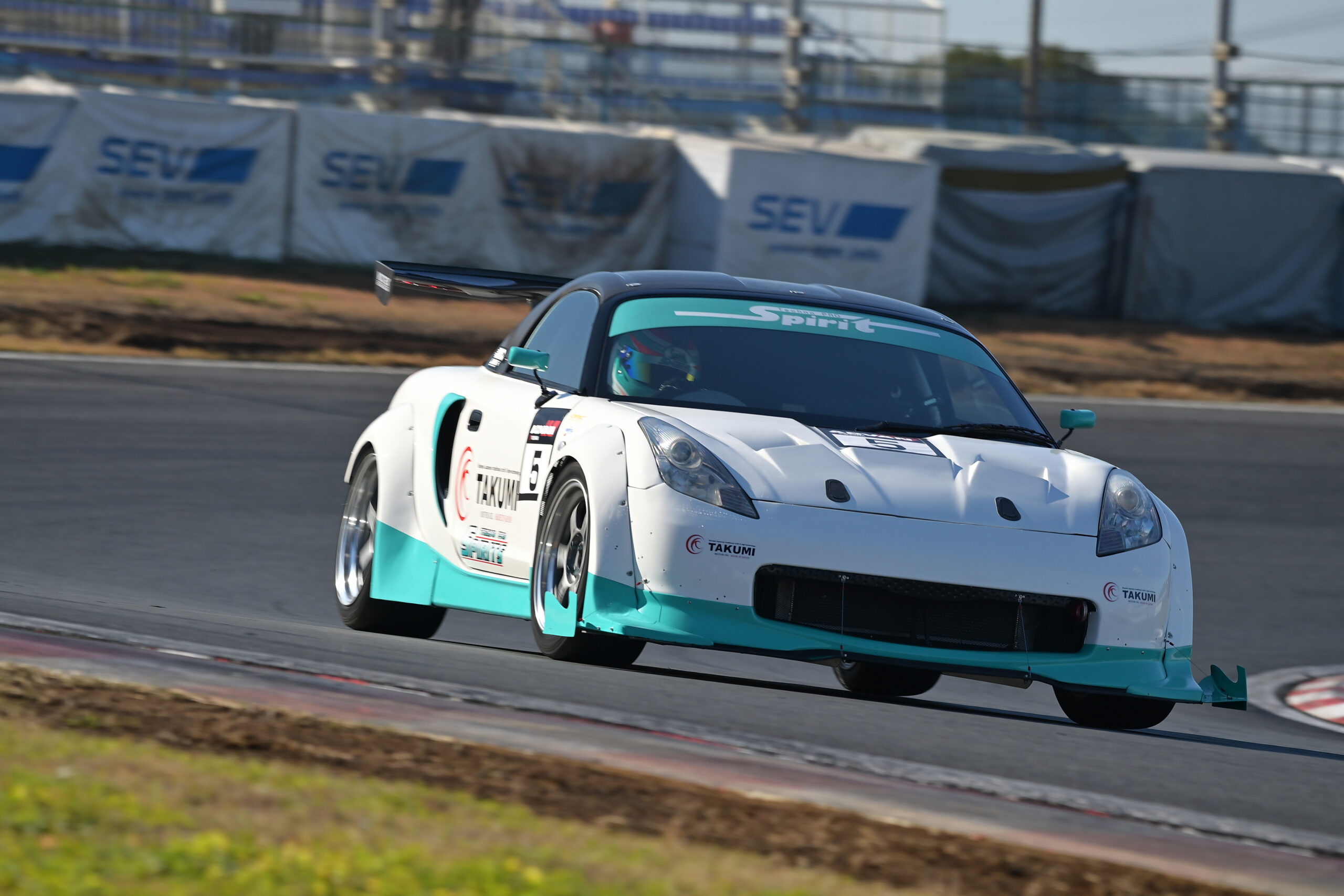 テクノプロスピリッツZZW30 MR-S「ターボ化で戦闘力を高めた878kgの超