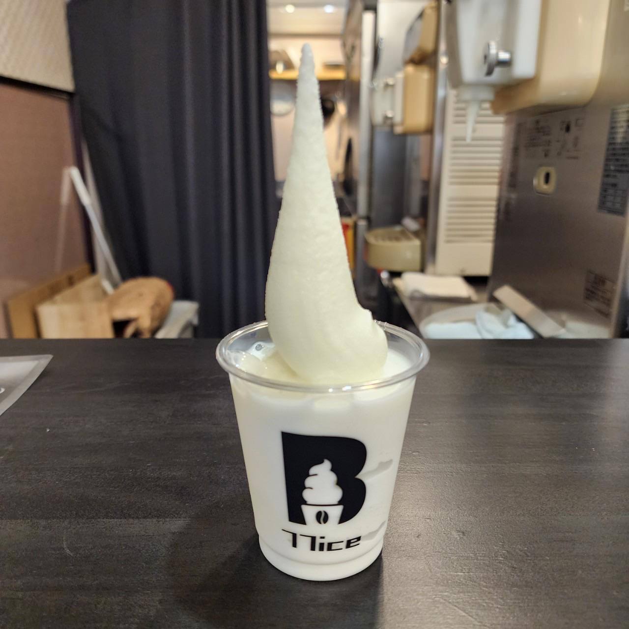 77ice cream(ナナナナアイスクリーム)（心斎橋/スイーツ） - 楽天ぐるなび