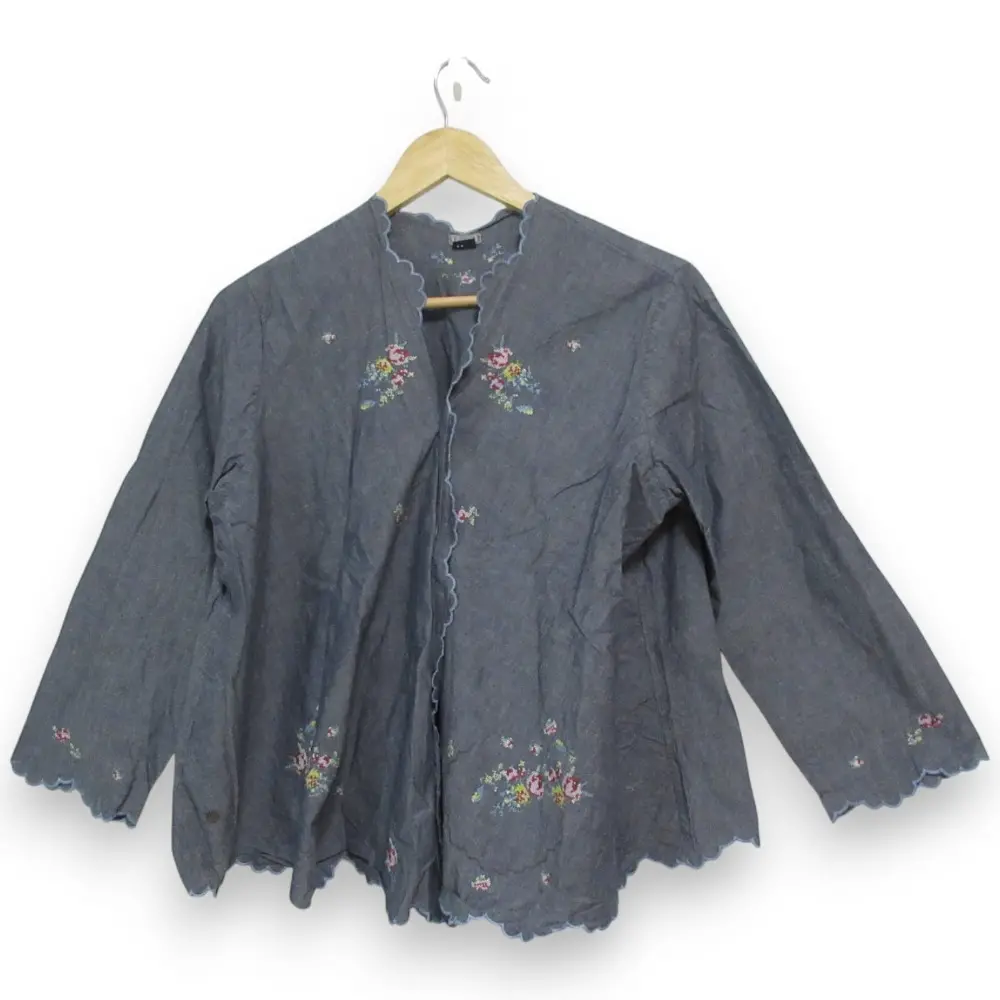 45R ダンプ小花刺繍のプチローファーシャツ サイズ3 - メルカリ 45R