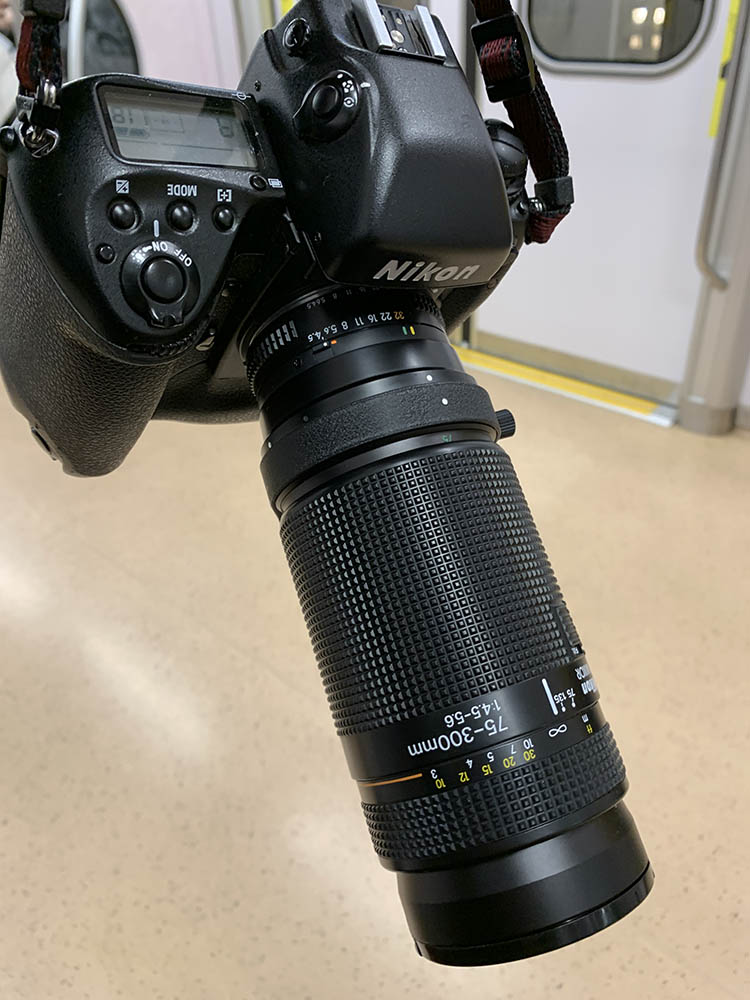Repair: AF Zoom-Nikkor 75-300mm f/4.5-5.6 | Richard Haw's Classic