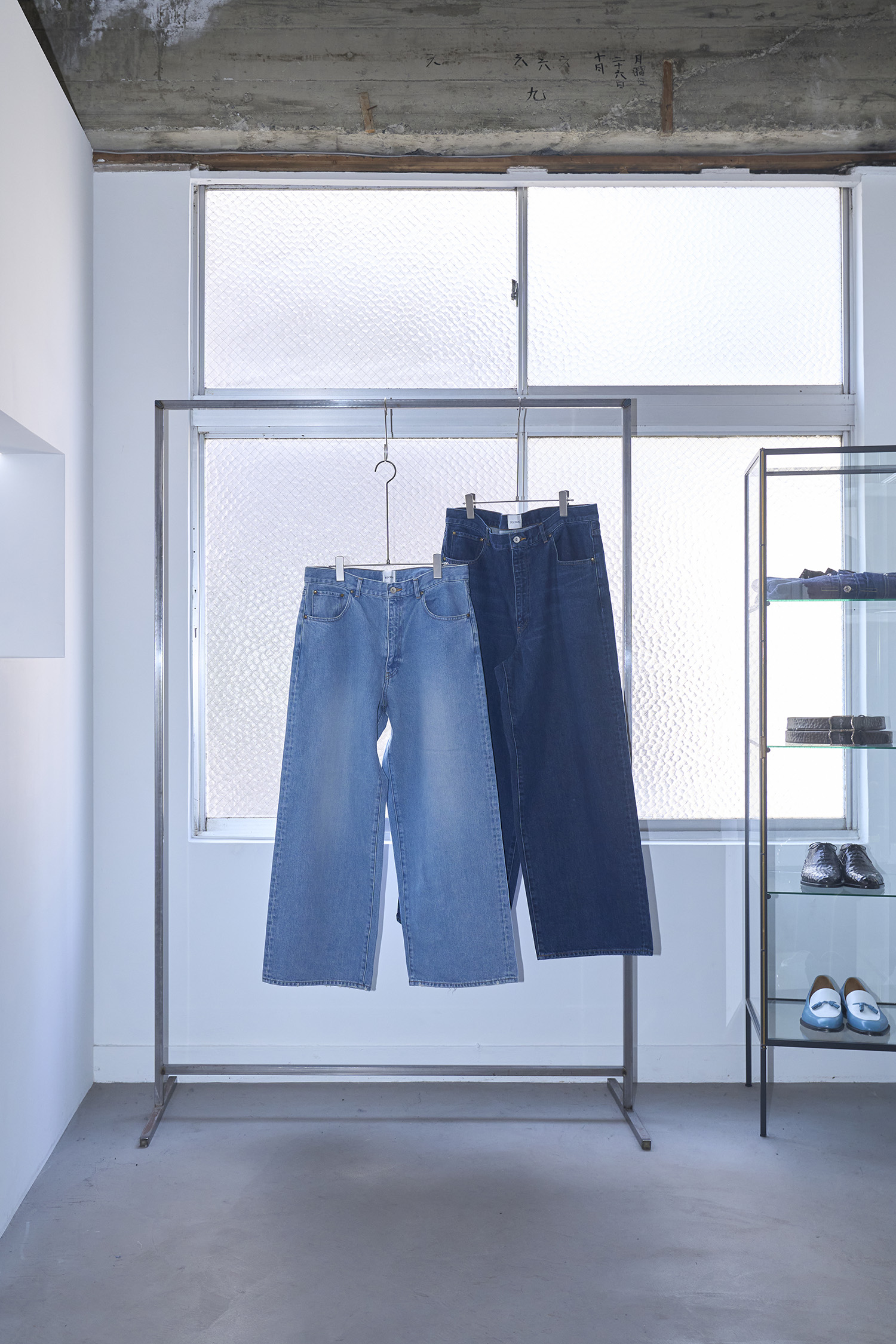 BISOWN 「Limited Model “Extra Wide Denim”」 - BLOG | River AOYAMA