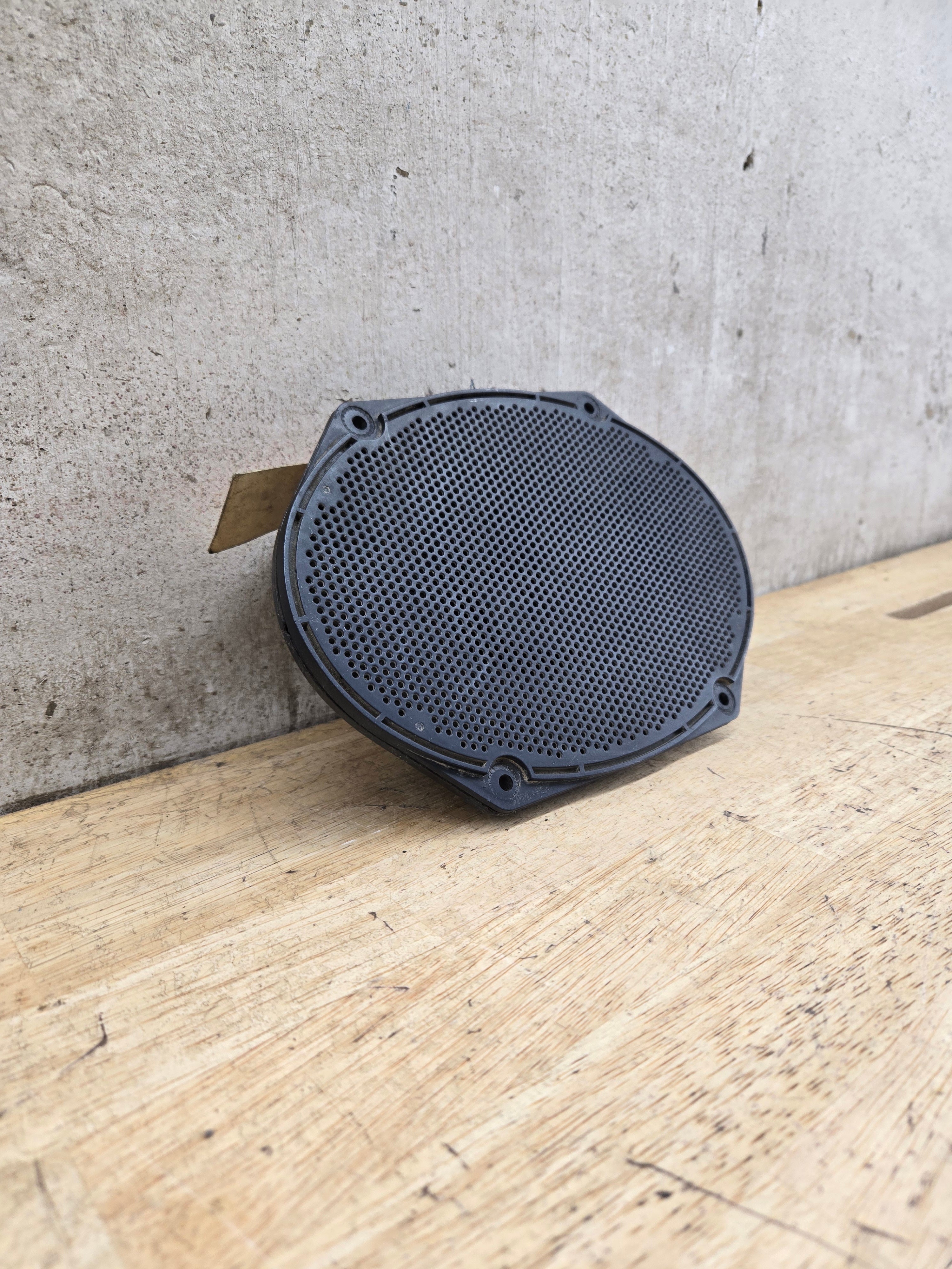 Ford Super Duty F150 F250 F350 F450 F550 Door Speaker XW7F-18808