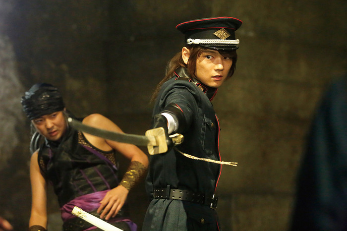 古川雄輝の新境地！ 初の殺陣アクションに注目『曇天に笑う